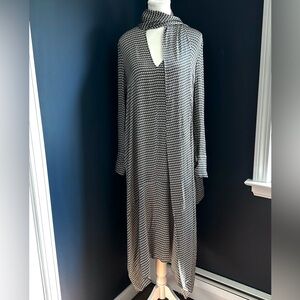 NWOT COS Scarf Detail Maxi Dress in Black & White Geometric Print, Size US 2